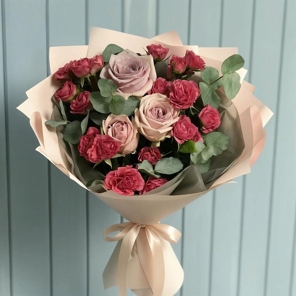 Букет цветов из: Гвоздики и Розы в Шентала
