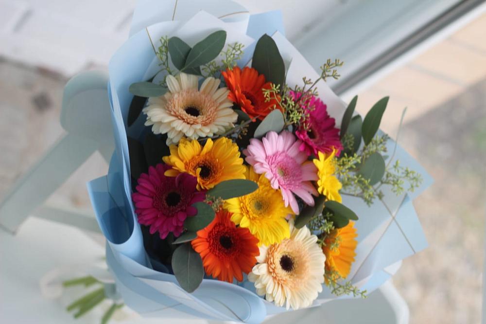 Букет цветов из: Герберы в Шентала