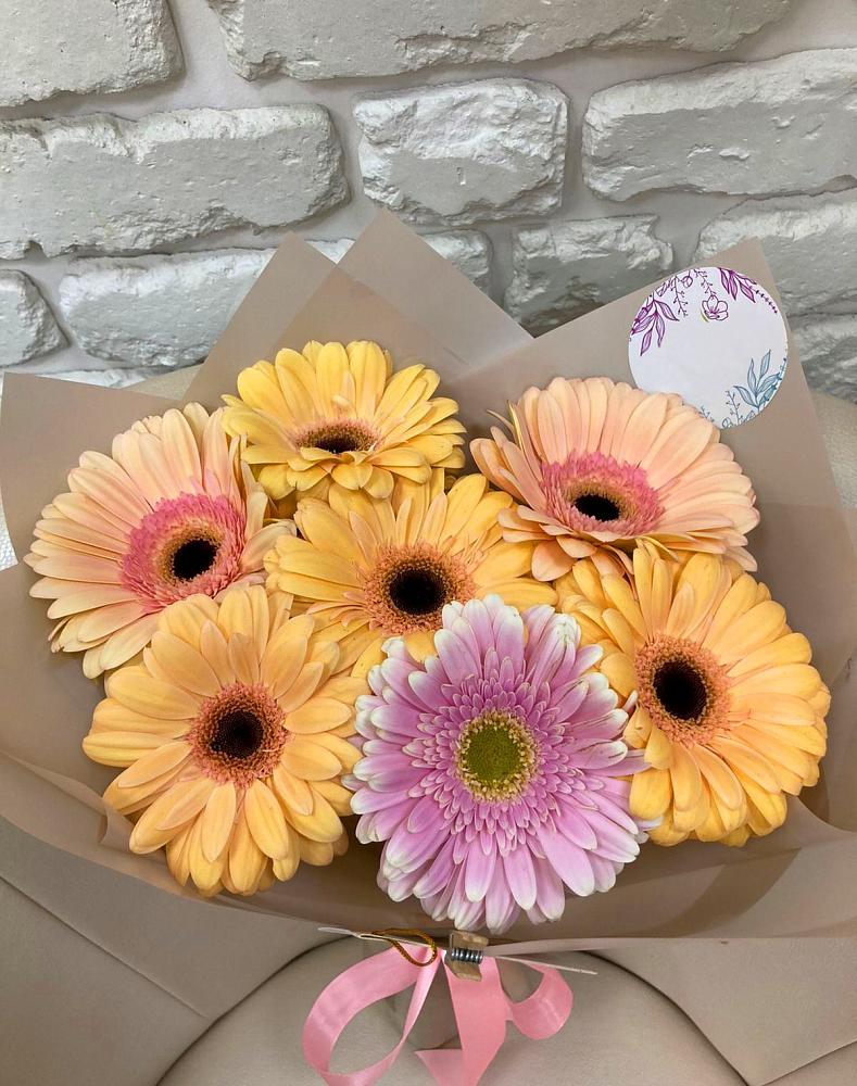 Букет цветов из: Герберы в Шентала