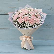 Букет цветов из:  Гвоздики в Шентала