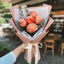 Букет цветов из:  Розы в Шентала